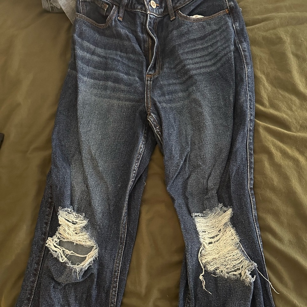Hollister Curvy Ultra High-Rise Denim Dad Jeans